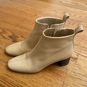 Everlane day boot